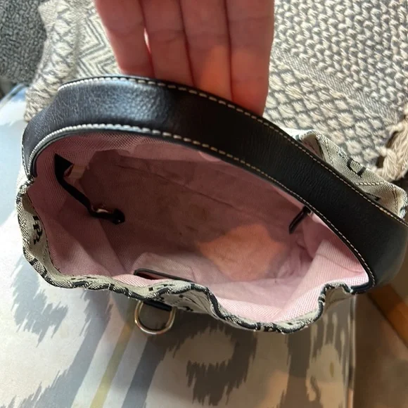 DOONEY & BOURKE Signature Print Black & Tan Satchel Bag~please read! - Picture 7 of 16